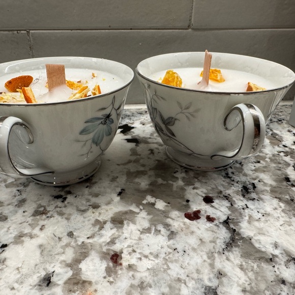 Noritake Floral Vintage Teacups- Orange Woodwick Candles - Picture 3 of 5